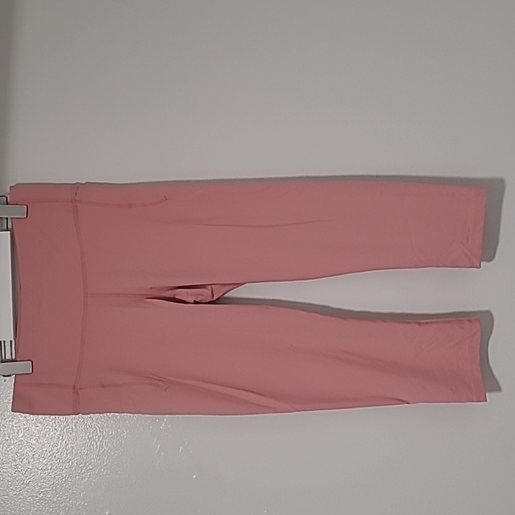 Under Armour Womens Meridian Crop Leggings Capri - Picture 1 of 7